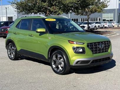 Used 2024 Hyundai Venue SEL