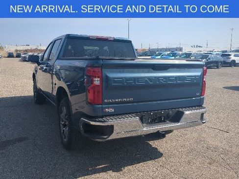 Used 2024 Chevrolet Silverado 1500 LT AWD/4WD image 12