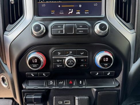 Used 2020 GMC Sierra 2500 SLE w/ SLE Convenience Package AWD/4WD image 17