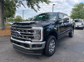 New 2025 Ford F350 Lariat w/ Lariat Ultimate Package video 2