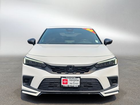 Used 2023 Honda Civic Sport image 8