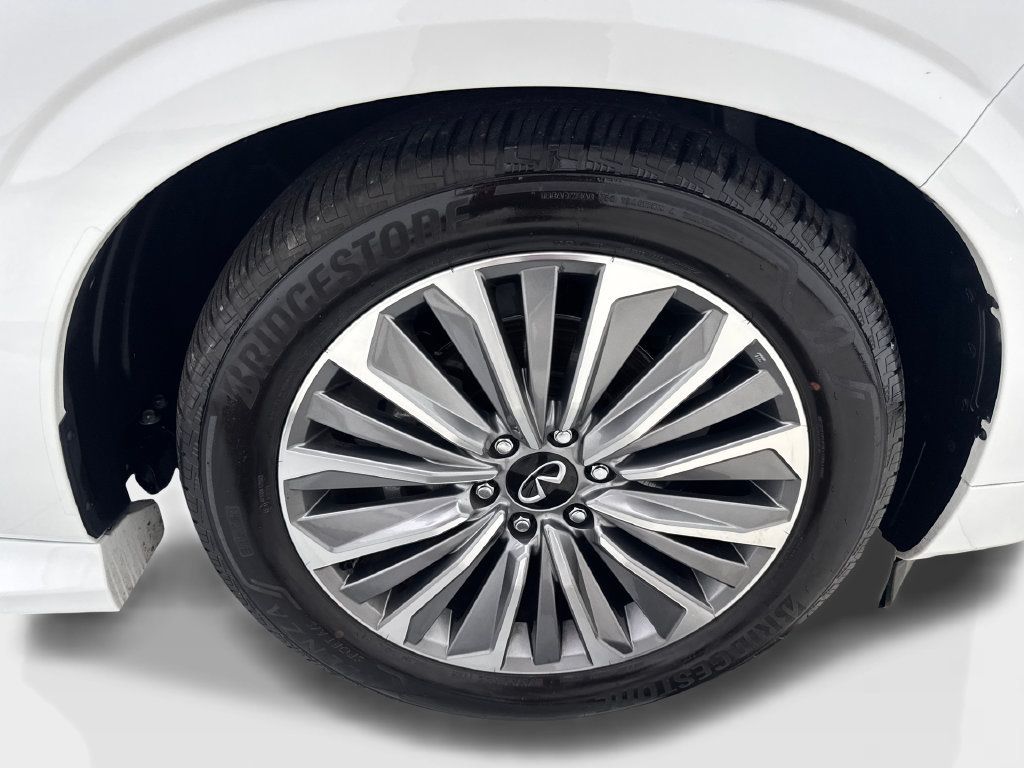Used 2025 INFINITI QX80 Luxe AWD/4WD image 89