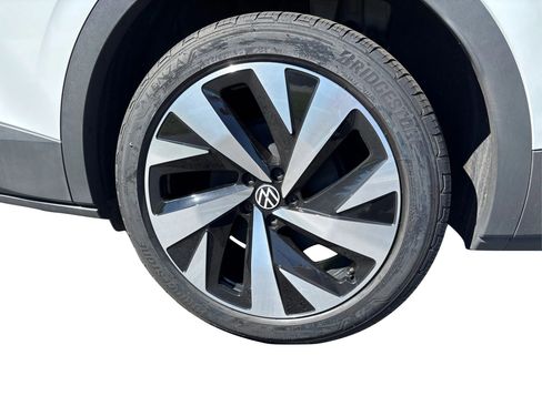 Used 2022 Volkswagen ID.4 Pro S w/ Gradient Package image 39