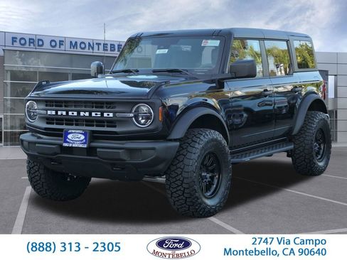 New 2025 Ford Bronco 4-Door AWD/4WD image 9