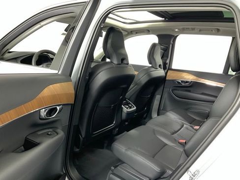 New 2025 Volvo XC90 B6 Plus w/ Protection Package Premier image 48