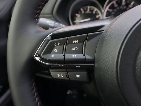 New 2025 MAZDA CX-5 Carbon Edition image 16