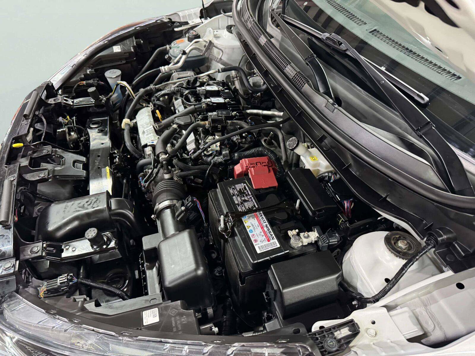 Used 2023 Nissan Kicks SR w/ SR Premium Package FWD image 57