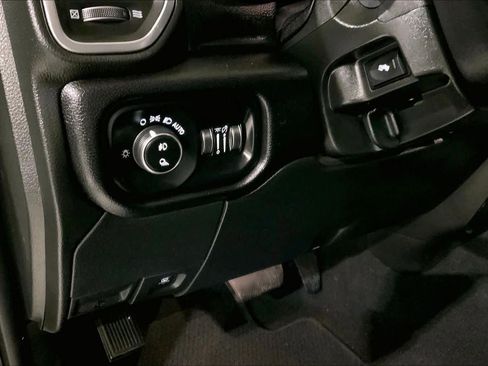 Used 2024 RAM 2500 Laramie w/ Safety Group image 35