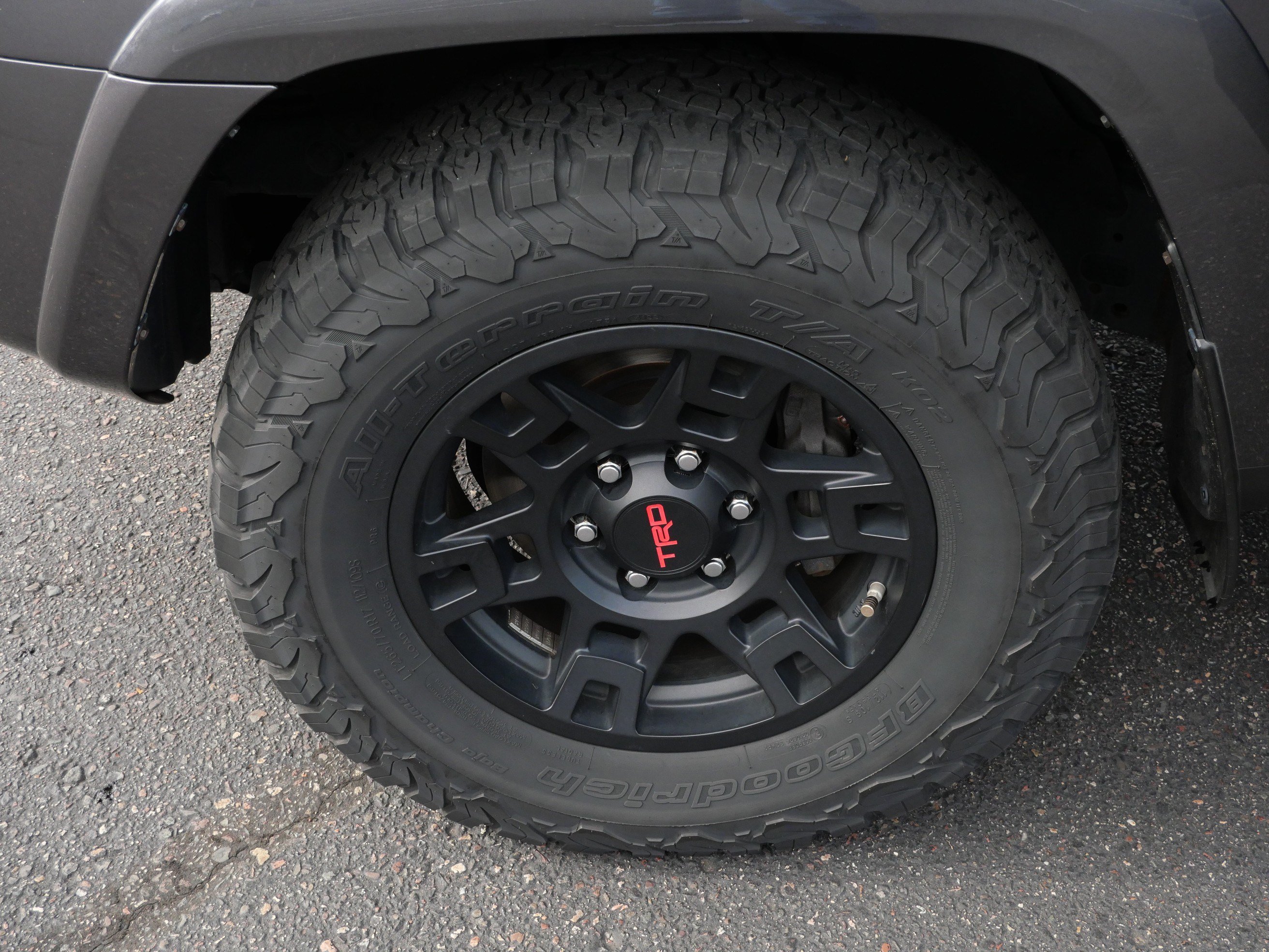 Certified 2021 Toyota 4Runner SR5 Premium w/ Moonroof Package AWD/4WD image 15