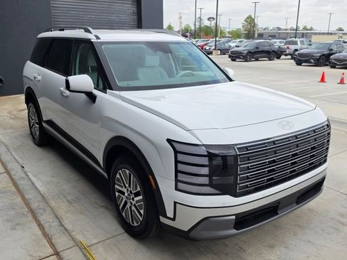 New 2026 Hyundai Palisade FWD Hybrid image 3