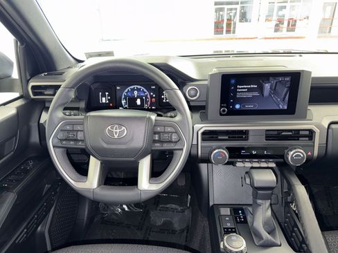 Used 2026 Toyota 4Runner SR5 image 16