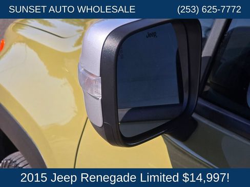 Used 2015 Jeep Renegade Limited w/ Advanced Technology Group AWD/4WD image 25