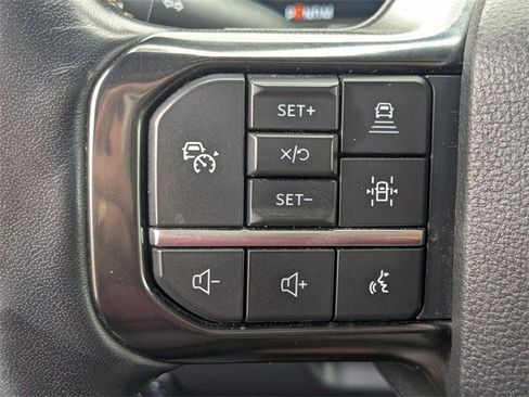 Used 2024 Ford F350 Platinum w/ Tremor Off-Road Package image 21