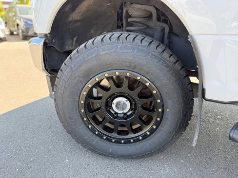 Used 2021 Ford F350 XLT w/ XLT Value Package image 58