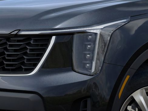New 2026 Kia Sorento LX image 10
