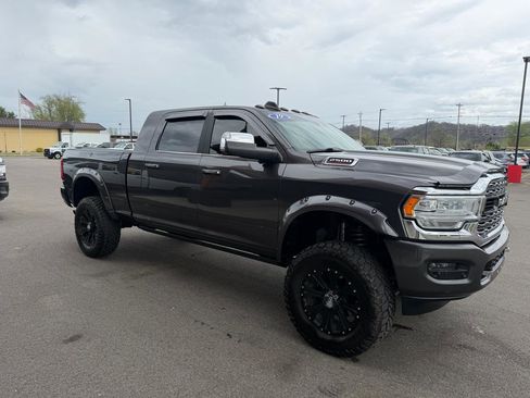 Used 2019 RAM 2500 Limited AWD/4WD image 3