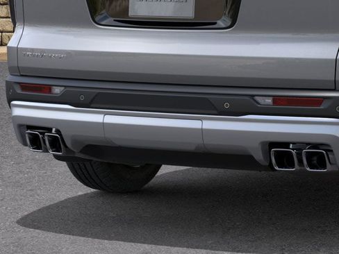 New 2026 Chevrolet Traverse LT image 14