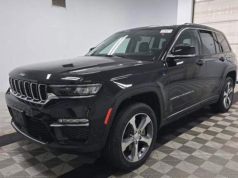Used 2023 Jeep Grand Cherokee 4WD 4xe w/ Luxury Tech Group II image 1