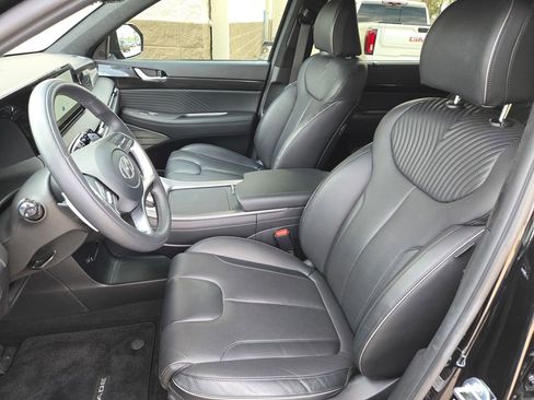 Used 2024 Hyundai Palisade Calligraphy image 25