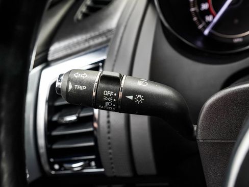 Used 2018 Jaguar F-TYPE R-Dynamic RWD image 38