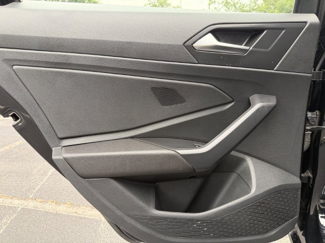 Used 2025 Volkswagen Jetta S FWD image 28