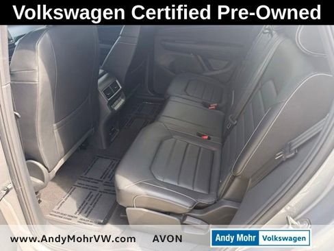 Used 2024 Volkswagen Atlas Cross Sport SEL R-Line AWD/4WD image 21