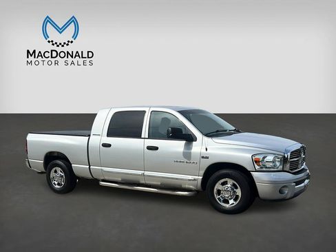 Used 2007 Dodge Ram 1500 Truck Laramie w/ Trailer Tow Group RWD image 2