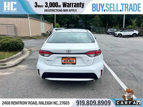 Used 2022 Toyota Corolla LE image 4