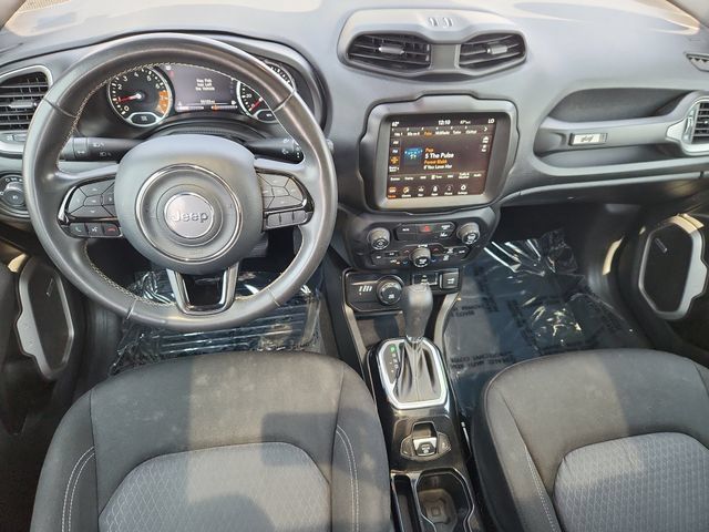Used 2021 Jeep Renegade Latitude w/ Sun & Sound Group AWD/4WD image 9