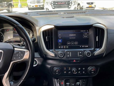 Used 2020 GMC Terrain Denali image 5