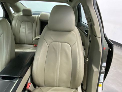 Used 2017 Lincoln MKZ Reserve image 22