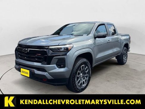 Used 2025 Chevrolet Colorado Z71 w/ Technology Package image 1