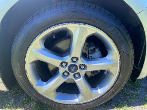 Used 2016 Ford Fusion SE FWD image 27