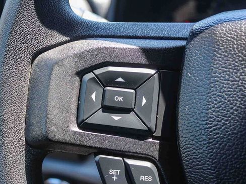 Used 2018 Ford F150 XL w/ Equipment Group 101A Mid AWD/4WD image 31