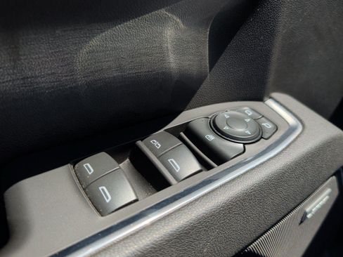 Used 2025 Chevrolet Silverado 1500 RST AWD/4WD image 14