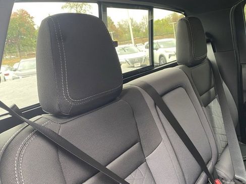 New 2026 Nissan Frontier SV w/ Tow Package image 30