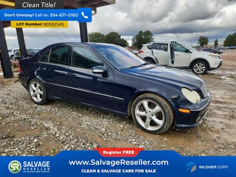 Used 2005 Mercedes-Benz C 230 Sedan image 5