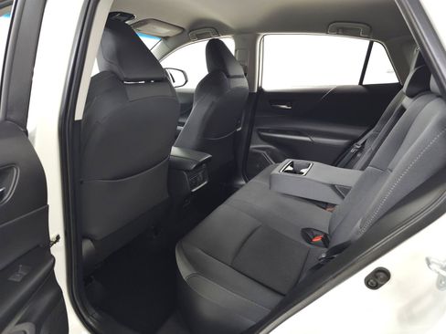 Used 2022 Toyota Venza LE AWD/4WD image 28