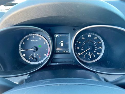 Used 2017 Hyundai Santa Fe Sport image 14
