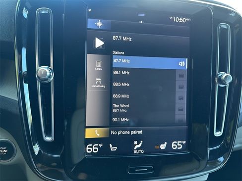 Used 2020 Volvo XC40 T4 Inscription image 38