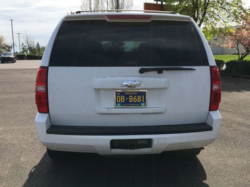 Used 2008 Chevrolet Tahoe LS w/ Skid Plate Package AWD/4WD image 5