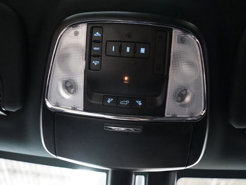 Used 2021 Jeep Grand Cherokee Limited w/ Trailer Tow Group IV AWD/4WD image 33