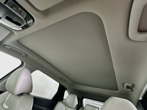 Used 2022 Hyundai Tucson Limited AWD/4WD image 26