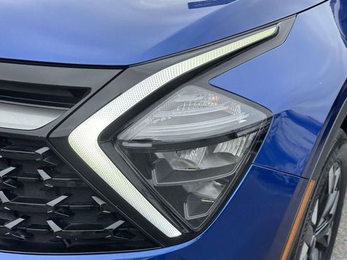 Used 2023 Kia Sportage X-Line image 8