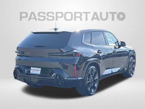 Used 2023 BMW XM AWD/4WD image 5