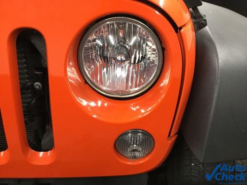 Used 2015 Jeep Wrangler Unlimited Sport w/ Quick Order Package 24S AWD/4WD image 22