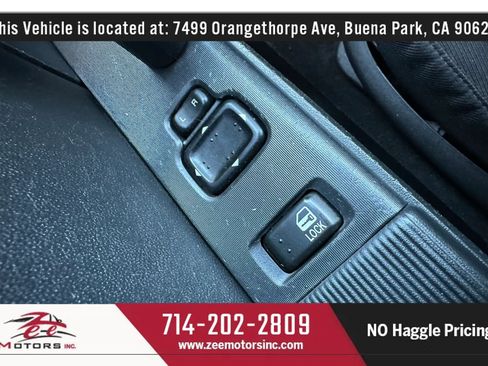 Used 2006 MAZDA MX-5 Miata Touring RWD image 34