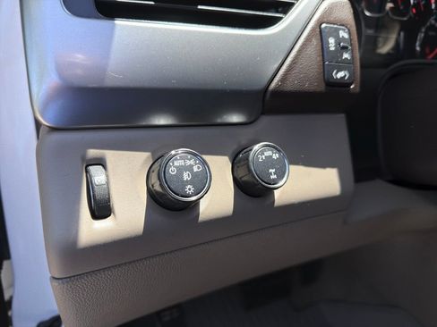Used 2019 Chevrolet Tahoe LT AWD/4WD image 26