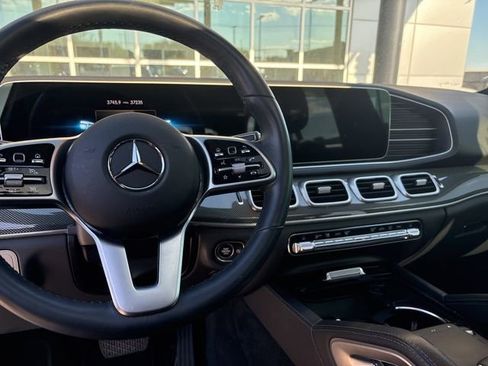 Used 2022 Mercedes-Benz GLE 350 4MATIC image 4