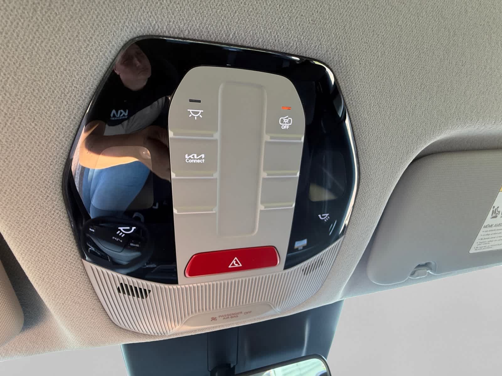New 2026 Kia K4 FWD image 18